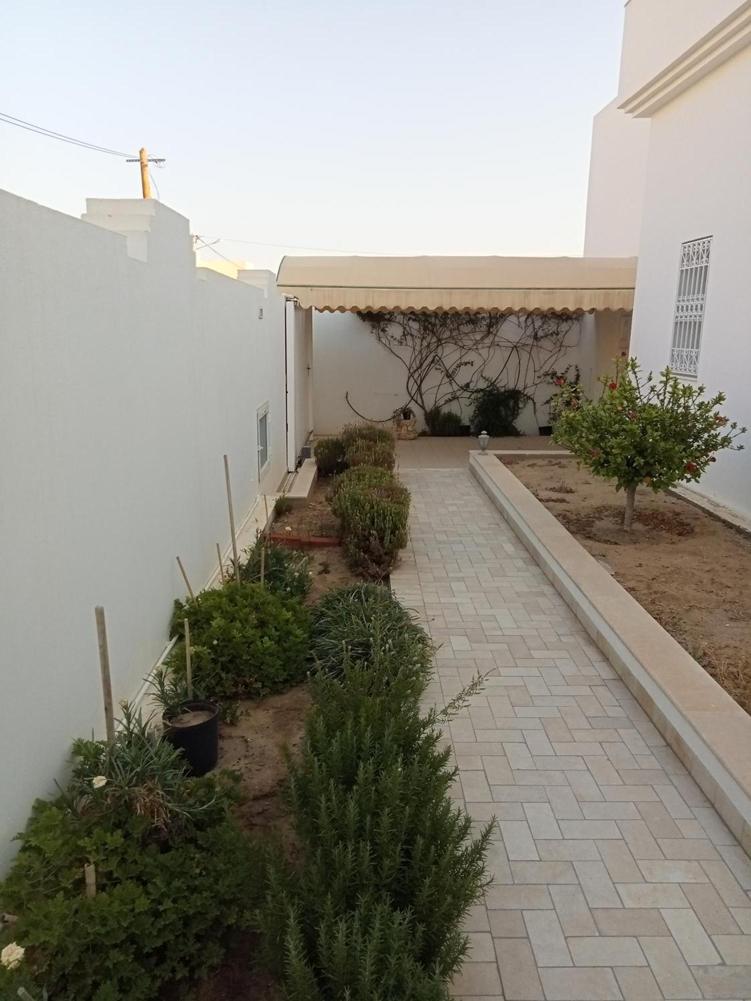 Chez Mme Jaouida Bed & Breakfast Kairouan Exterior photo